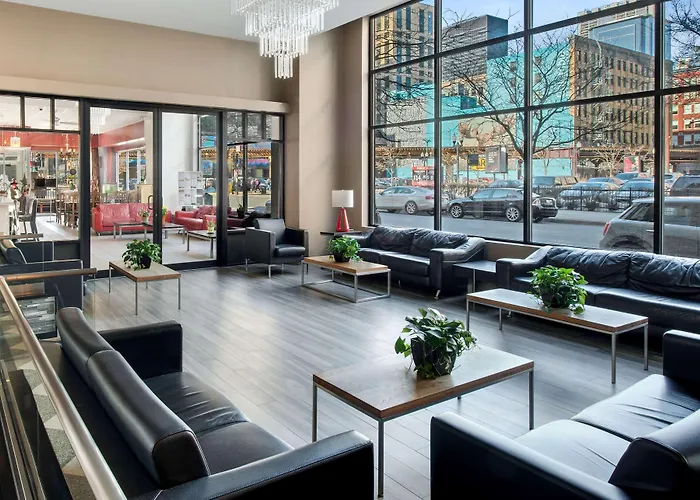 Travelodge By Wyndham Downtown
